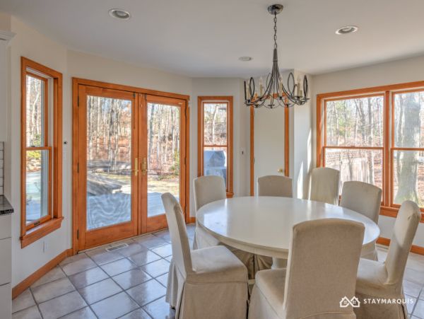 Hamptons Home 1020811