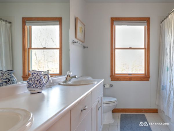 Hamptons Home 1020811