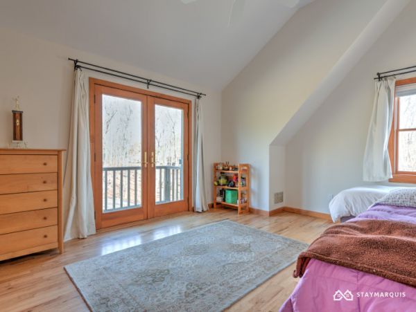 Hamptons Home 1020811