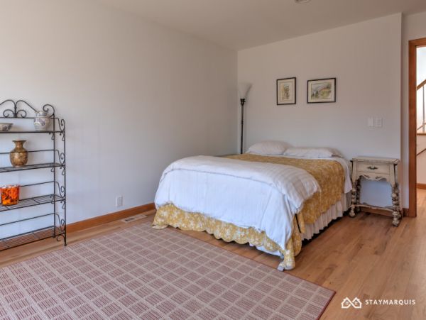 Hamptons Home 1020811