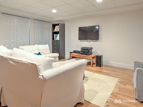 Hamptons Home 1020811