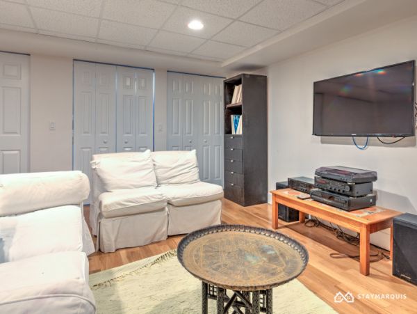 Hamptons Home 1020811