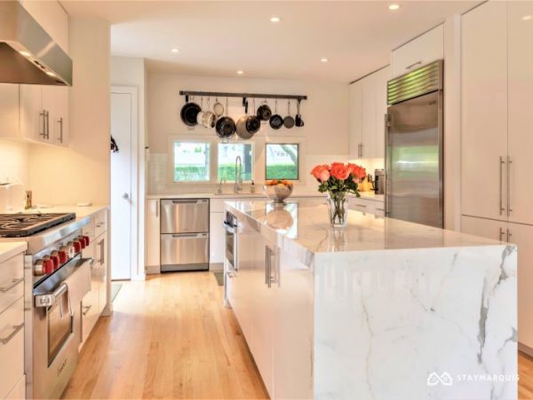 Hamptons Home 1020812
