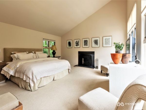 Hamptons Home 1020812