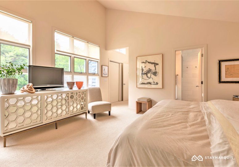 Hamptons Home 1020812