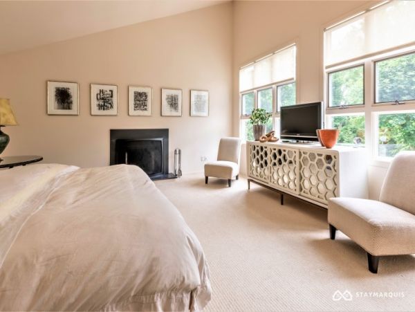 Hamptons Home 1020812