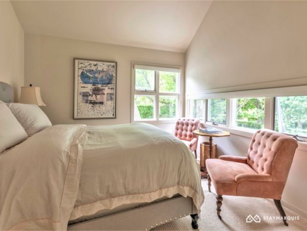 Hamptons Home 1020812