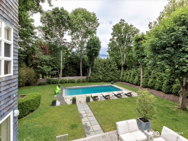 Hamptons Home 1020812