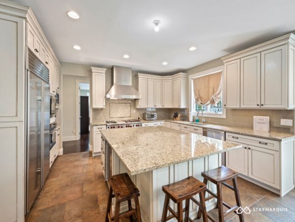 Hamptons Home 1020813