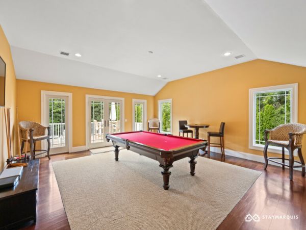 Hamptons Home 1020813