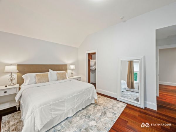 Hamptons Home 1020813