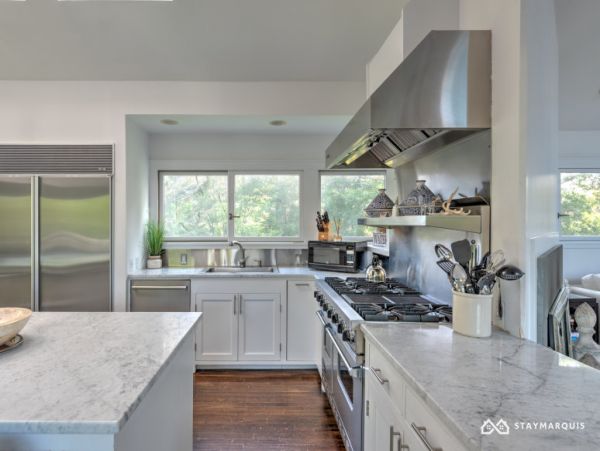 Hamptons Home 1020815