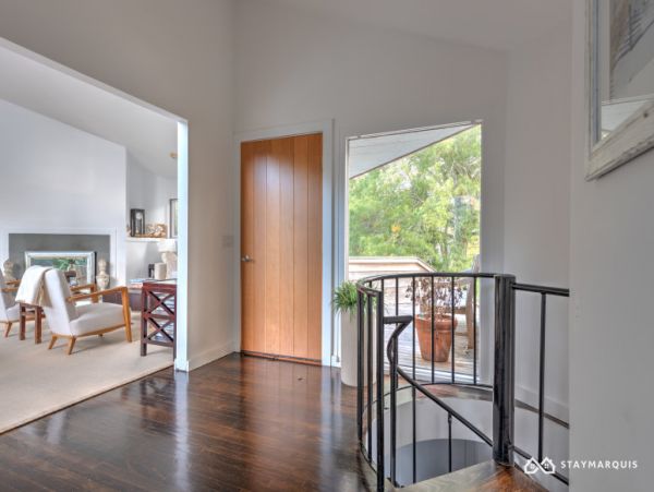 Hamptons Home 1020815