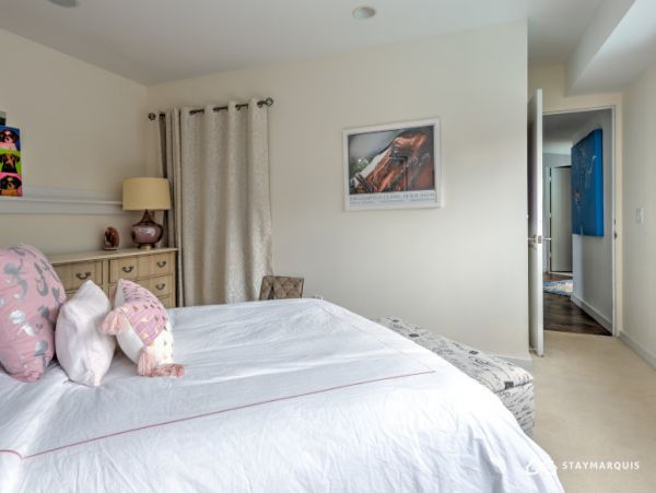 Hamptons Home 1020815