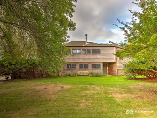 Hamptons Home 1020815