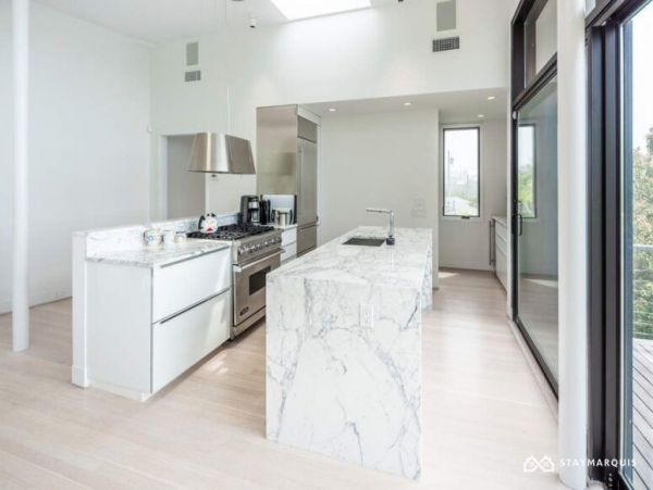 Hamptons Home 1020816