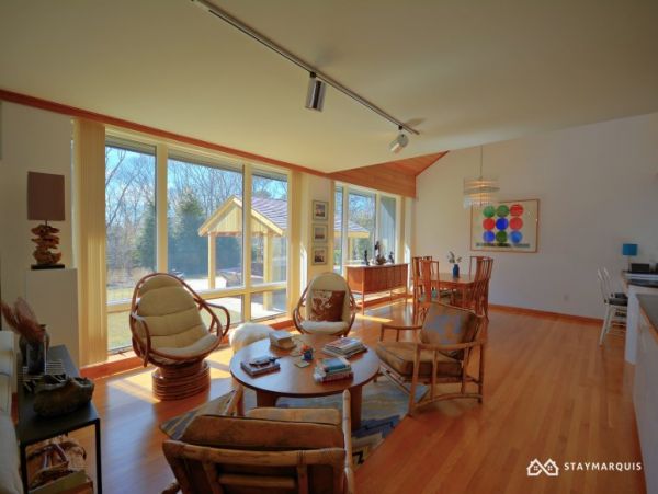 Hamptons Home 1020817