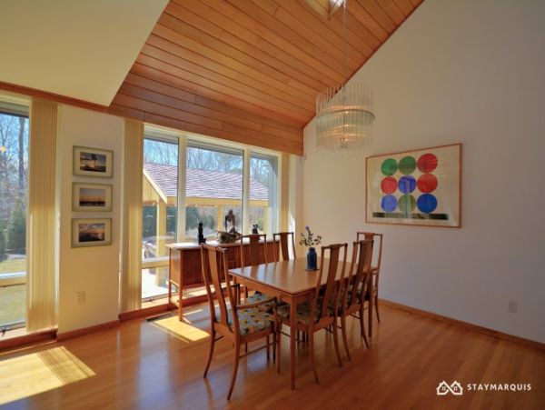 Hamptons Home 1020817