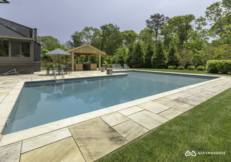 Hamptons Home 1020817