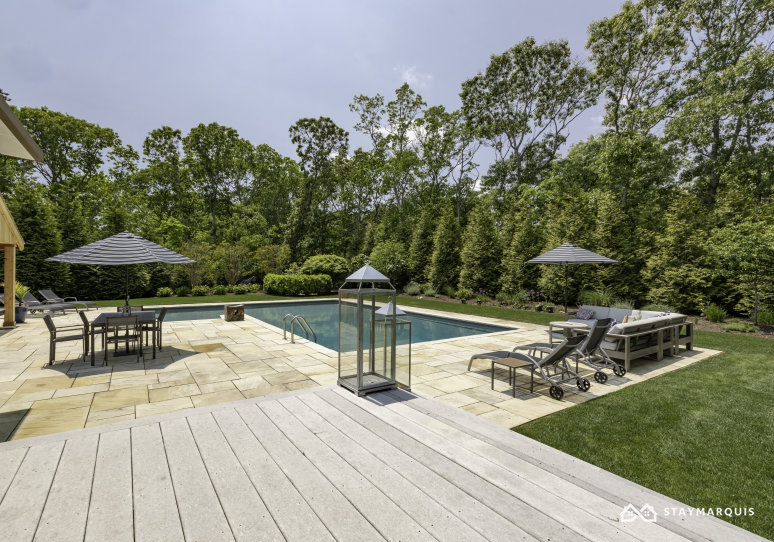 Hamptons Home 1020817