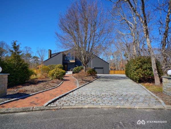 Hamptons Home 1020817