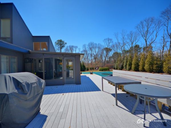 Hamptons Home 1020817