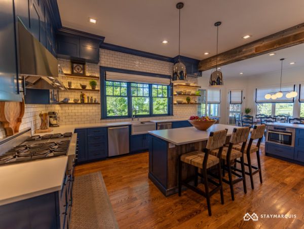 Hamptons Home 1020819