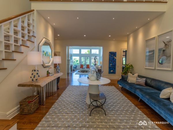Hamptons Home 1020819