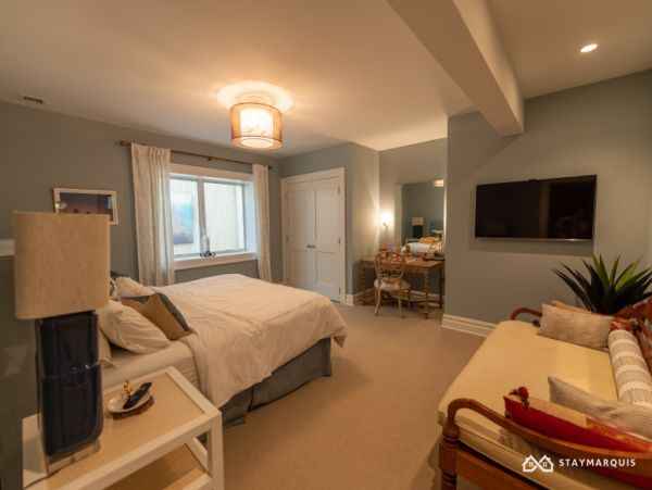 Hamptons Home 1020819