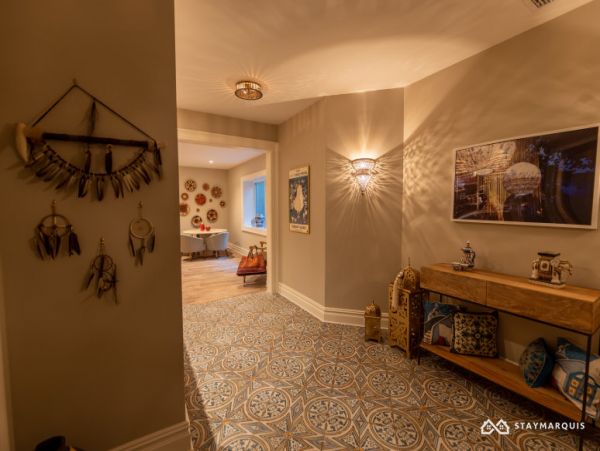 Hamptons Home 1020819