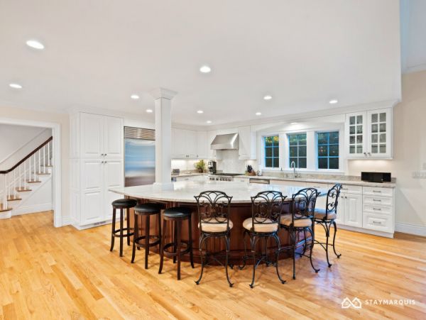 Hamptons Home 1020820