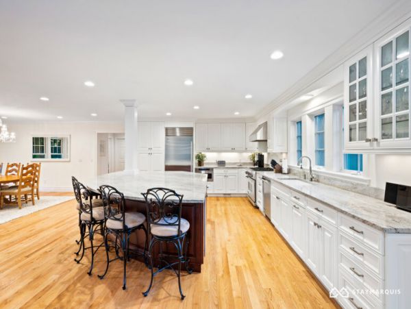 Hamptons Home 1020820