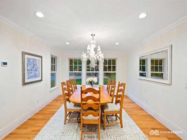 Hamptons Home 1020820