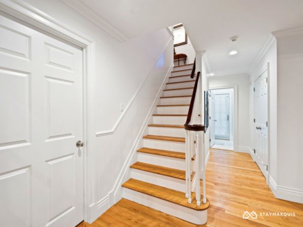 Hamptons Home 1020820