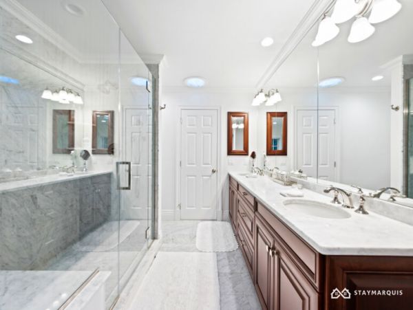 Hamptons Home 1020820