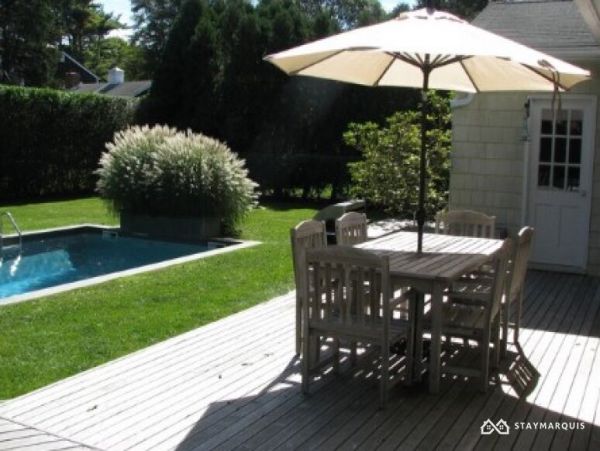 Hamptons Home 1020820