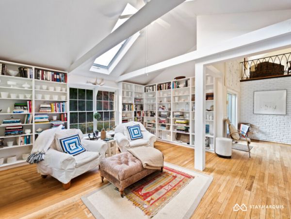 Hamptons Home 1020822