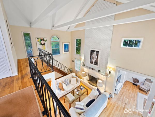 Hamptons Home 1020822
