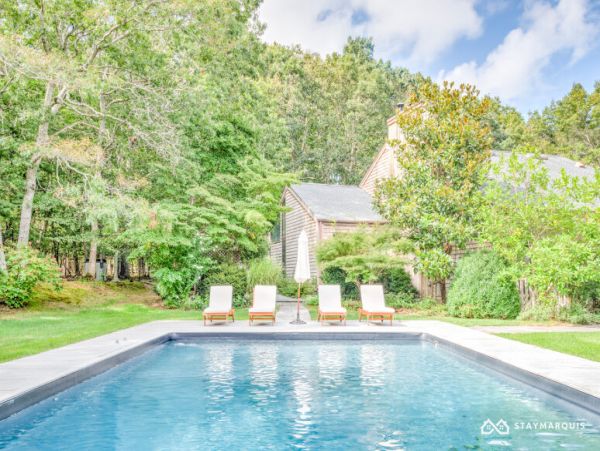 Hamptons Home 1020824