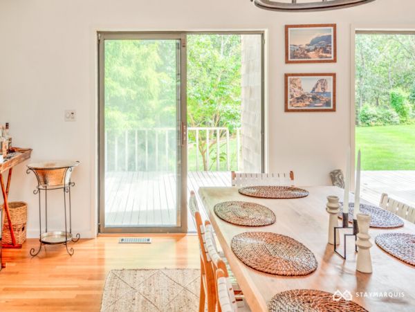 Hamptons Home 1020824