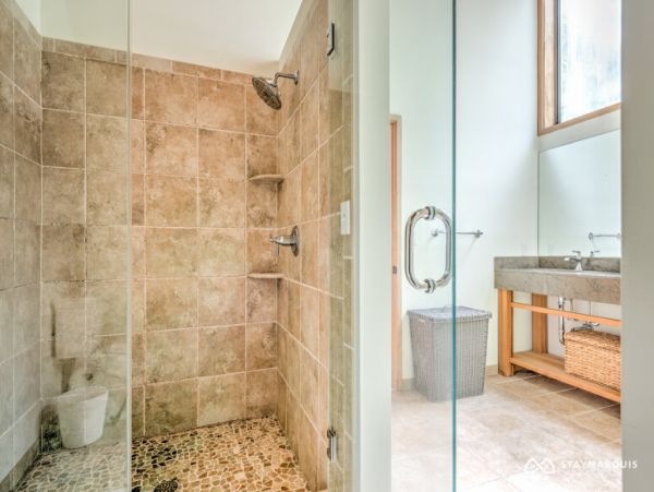 Hamptons Home 1020824