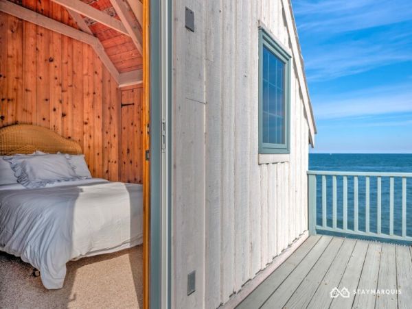 Hamptons Home 1020825
