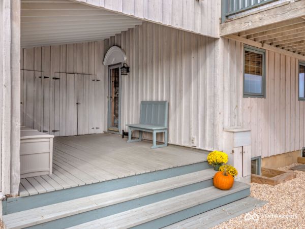 Hamptons Home 1020825