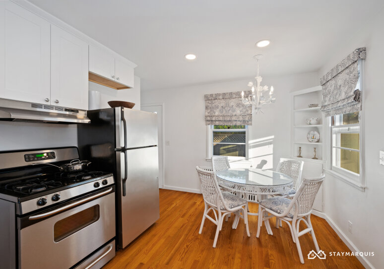 Hamptons Home 1020826
