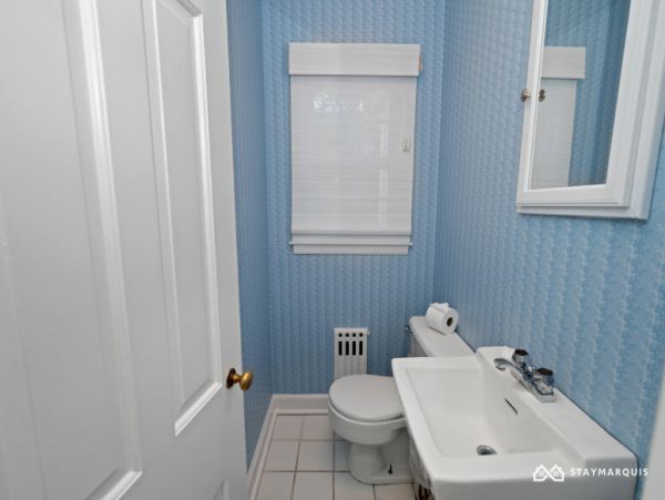 Hamptons Home 1020826