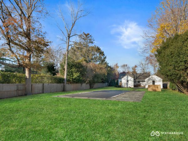 Hamptons Home 1020826