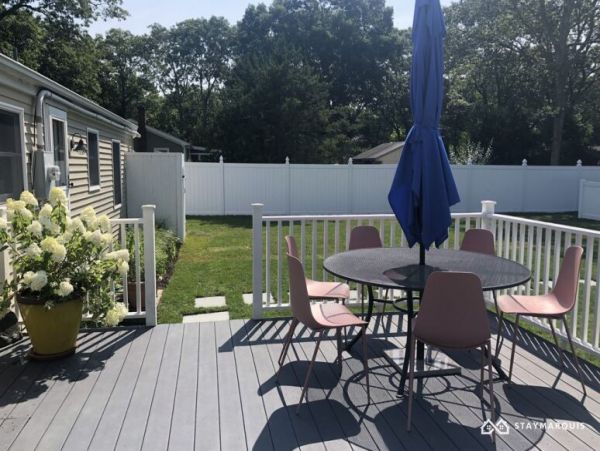 Hamptons Home 1020828