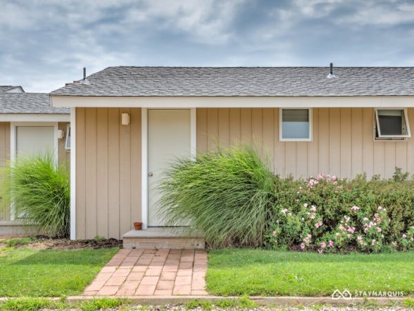 Hamptons Home 1020829