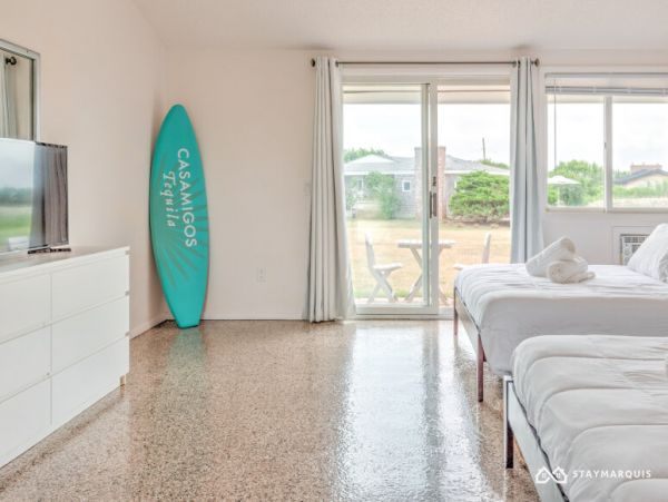 Hamptons Home 1020829
