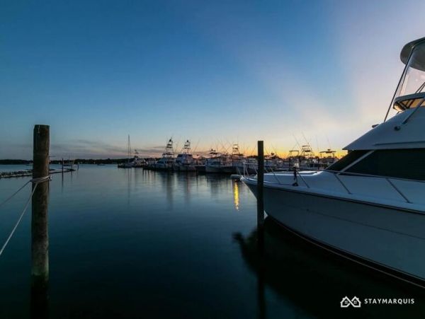 Hamptons Home 1020829